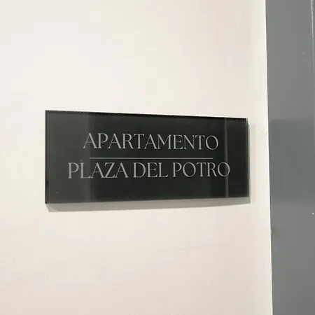 San Basilio - Plaza Del Potro Апартаменти